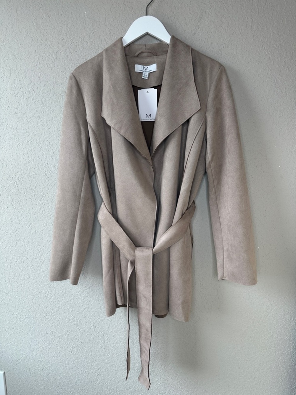 Magaschoni Women's Belted Faux‎ Leather Suede Hip Length Trench Coat Size Large - Picture 2 of 13